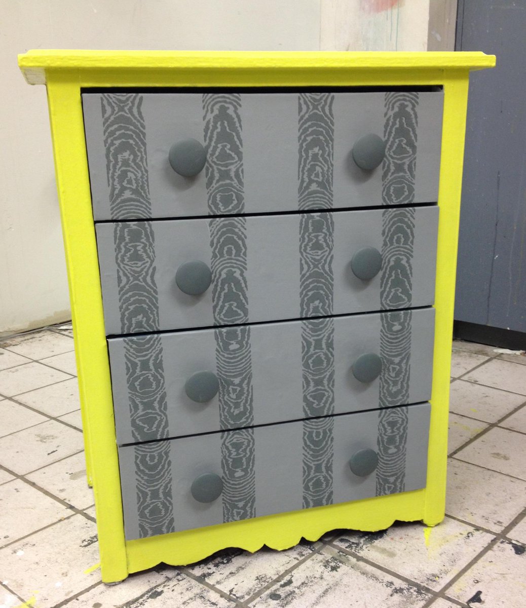 #painting #furniture @FarrowandBall 
yellow cake dresser + down pipe knobs + rajah strip drawers =