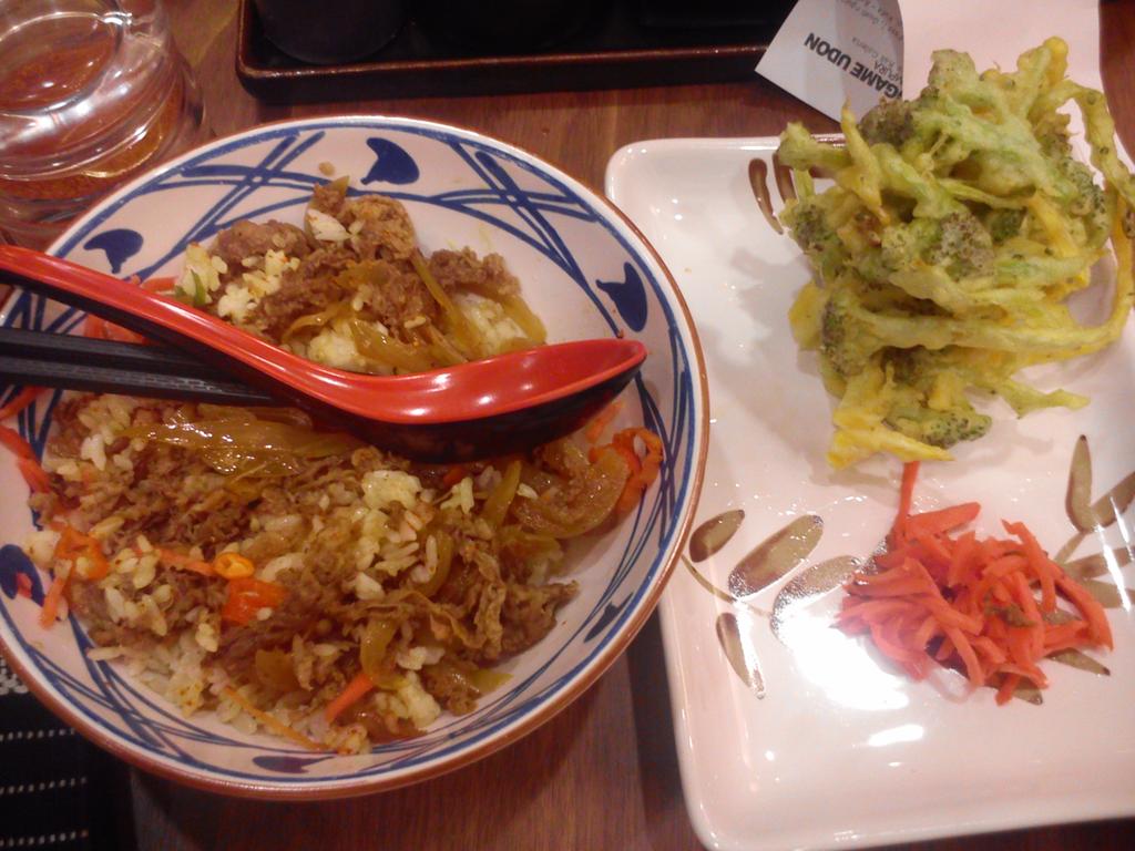 Akhirnya kesampean jugaaa...itadakimasuu ^^ <a href="/MarugameUdonID/">Marugame Udon Indonesia</a>