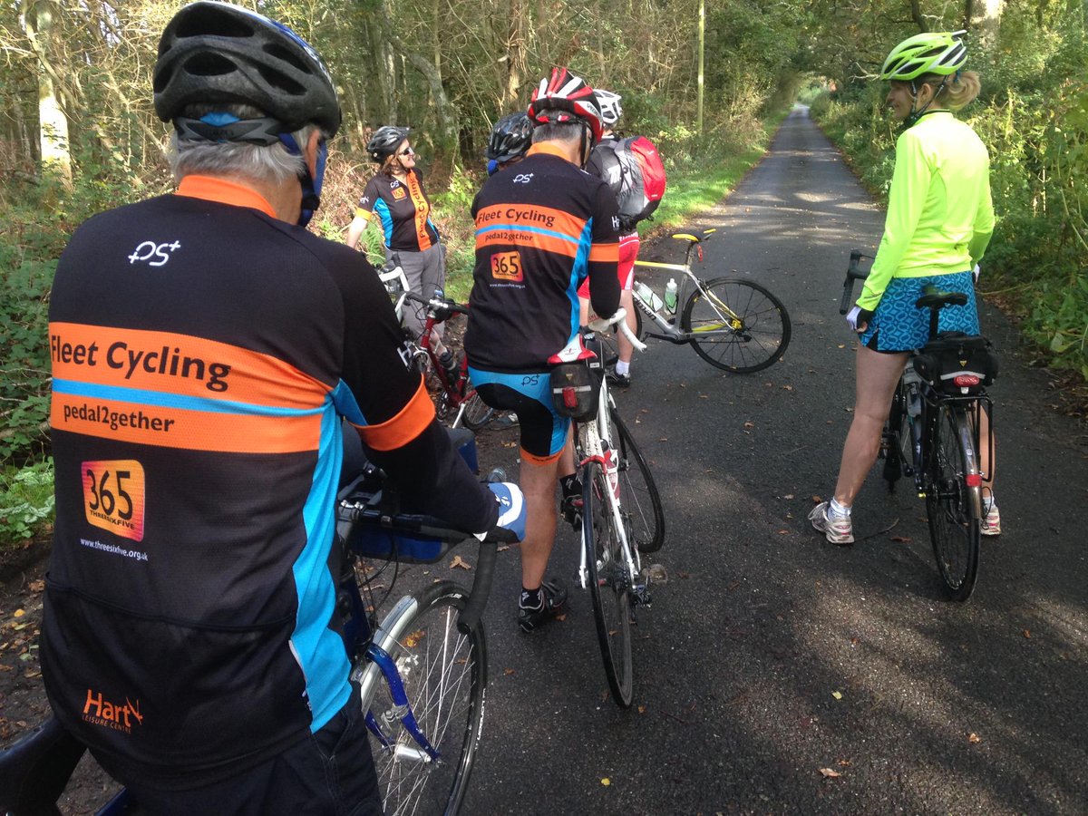 pedal2gether's tweet photo. great ride - lovely year - thanks all who have supported @pedal2gether n @fleetcycling this year - #HappyChristmas http://t.co/GJ7EbNRXmi