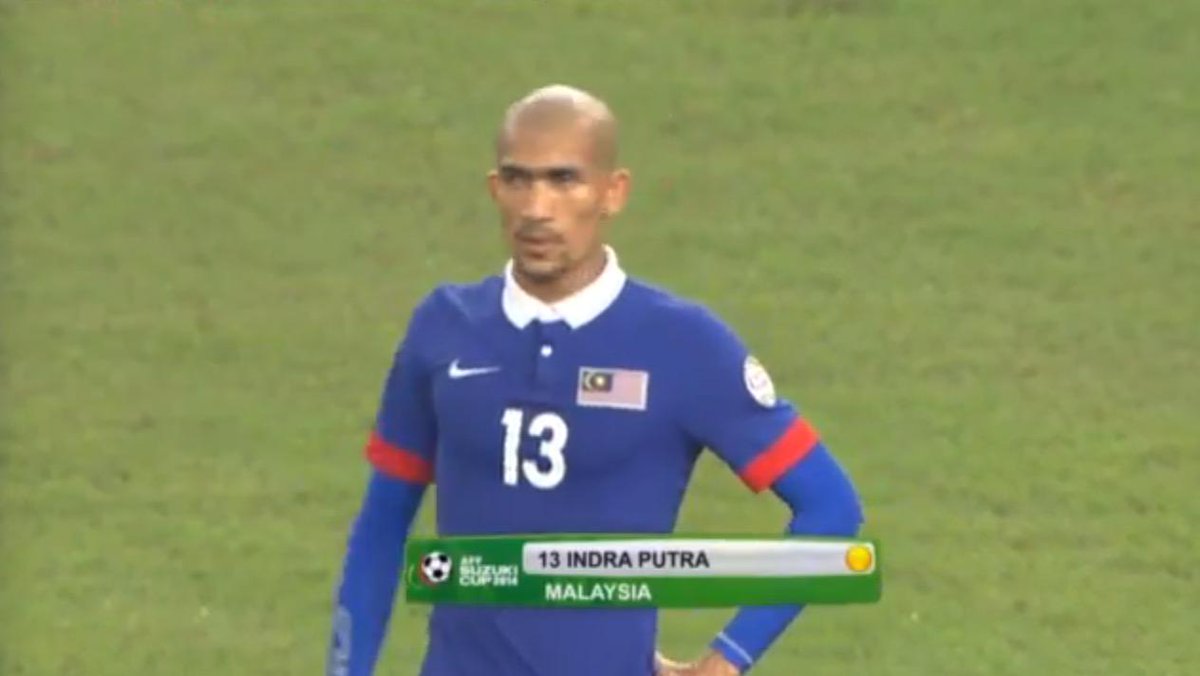 31' Indra Putra is next to go in the referee's book tonight #AFFSuzukiCup http://t.co/VltD6KA8u3