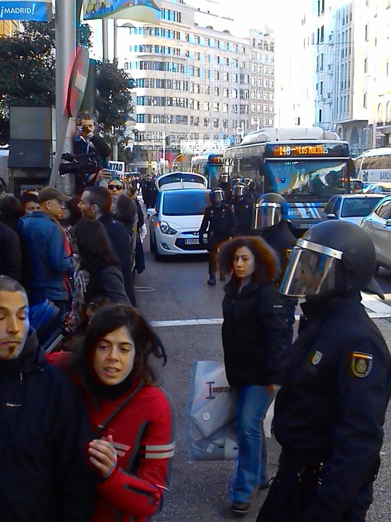 asamcarabanchel's tweet photo. #Alacalle20d #Mapea #Protesta 13:36 http://t.co/YBwDFrwflY