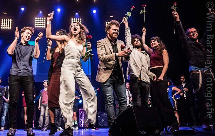 JOIAmusic's tweet photo. Onze blije foto bij de publieksprijs ronde! #mma14 #musicmatters http://t.co/HSDyRh9MUs