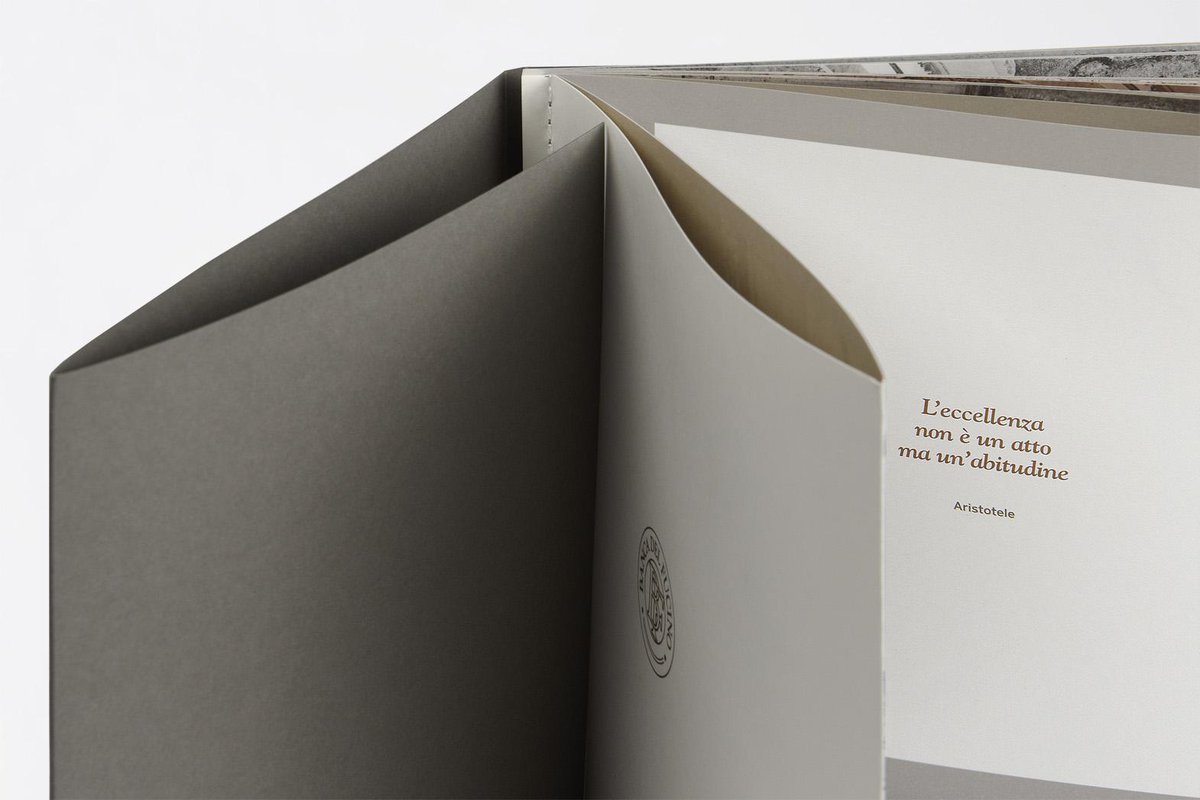 TiburtiniSrl's tweet photo. Brochure Banca del Fucino http://t.co/KV7xfmoKkg