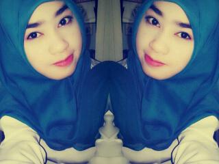 JulhyaPutry tweet picture