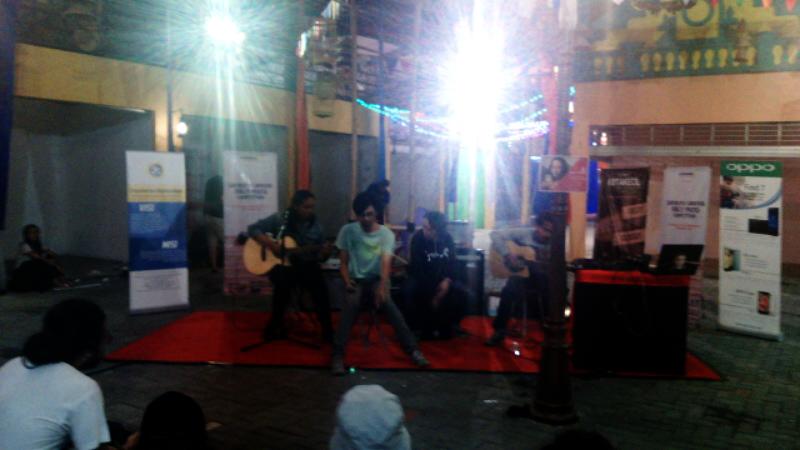 Ini dia yang ditunggu tunggu penampilan dari <a href="/ALE_PAKDUAPULU/">*ALEPAK*</a> !!!! #scnmrallyphoto <a href="/eventsurabaya/">Event Surabaya</a>