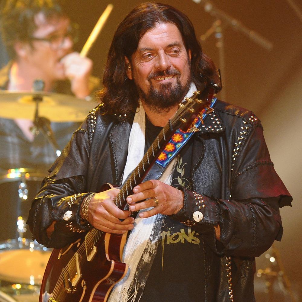              HAPPY 66th BIRTHDAY to 
Alan Parsons         