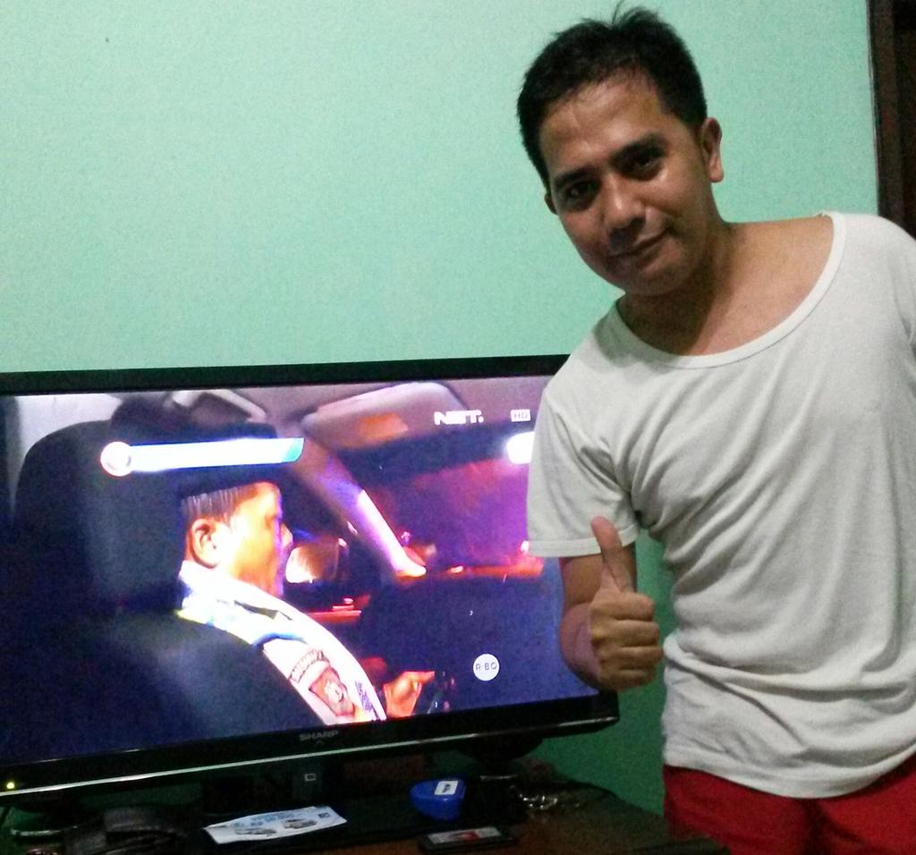 Sebelum tidur nonton 86,bagus nih acara <a href="/netmediatama/">Netmedia</a> #NETMILIUNER_4