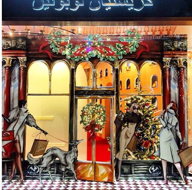 dandbeyond's tweet photo. Nicely done with the #ability2change  #downtown #xmas display @Hanounah @tinabalaa  @LouboutinWorld http://t.co/jO2nL905bt