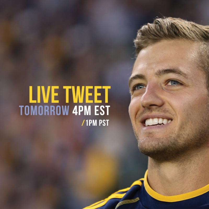I'll be on my account tomorrow at 4pm EST / 1PM PST answering your questions. Use the hashtag #HeyRobbie