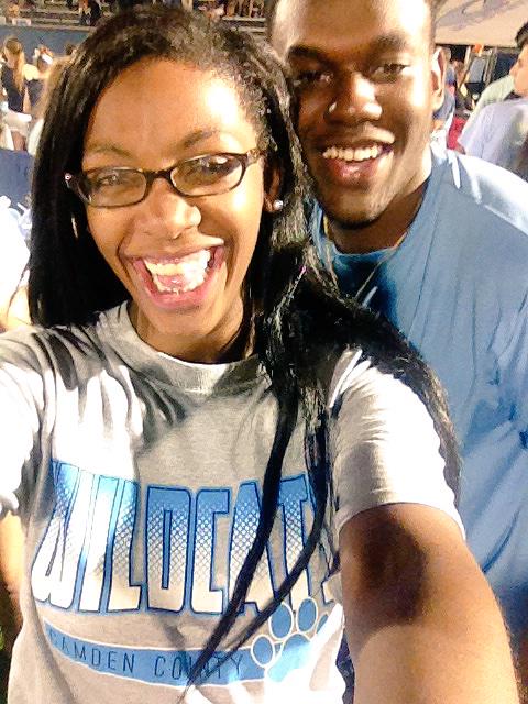 SadiaXVI_'s tweet photo. Happy birthday to my stokley , my Bestfriend .. I love you , have a great 18th turn up tonight for me 🎉 http://t.co/YnjMRMpW5K