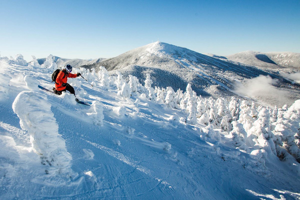 SugarloafMaine's tweet photo. So Burnt Mountain opened today, and it was kind of awesome. Check the photo album: http://t.co/9smda0hrS1 #theloaf http://t.co/j0kX2Wdd1Y