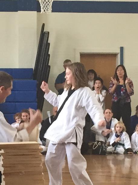 bagee1's tweet photo. Crozet girls are FIERCE!     Go Alex!  #breaking boards @CrozetKids http://t.co/sTuWIEyzwo