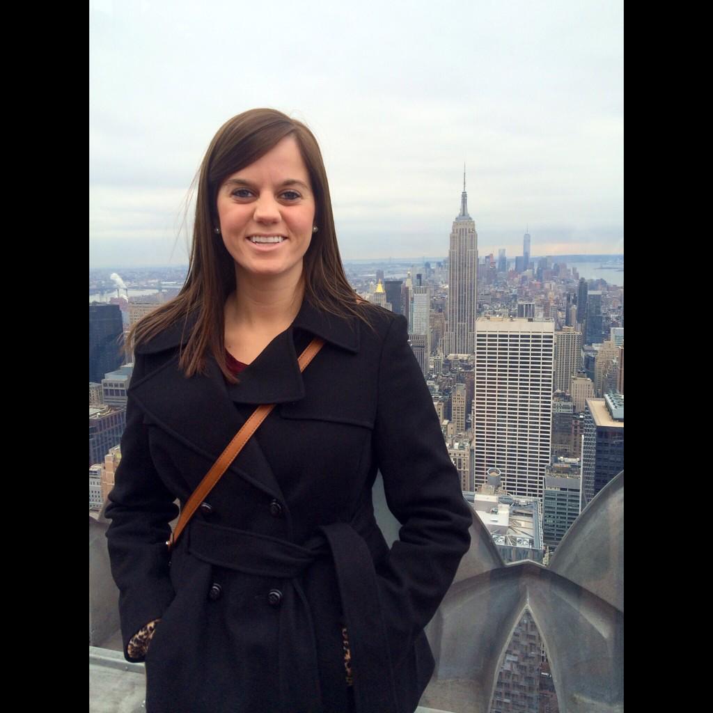 laursingletary's tweet photo. empire state of mind💕 http://t.co/hqD4B8H6rQ