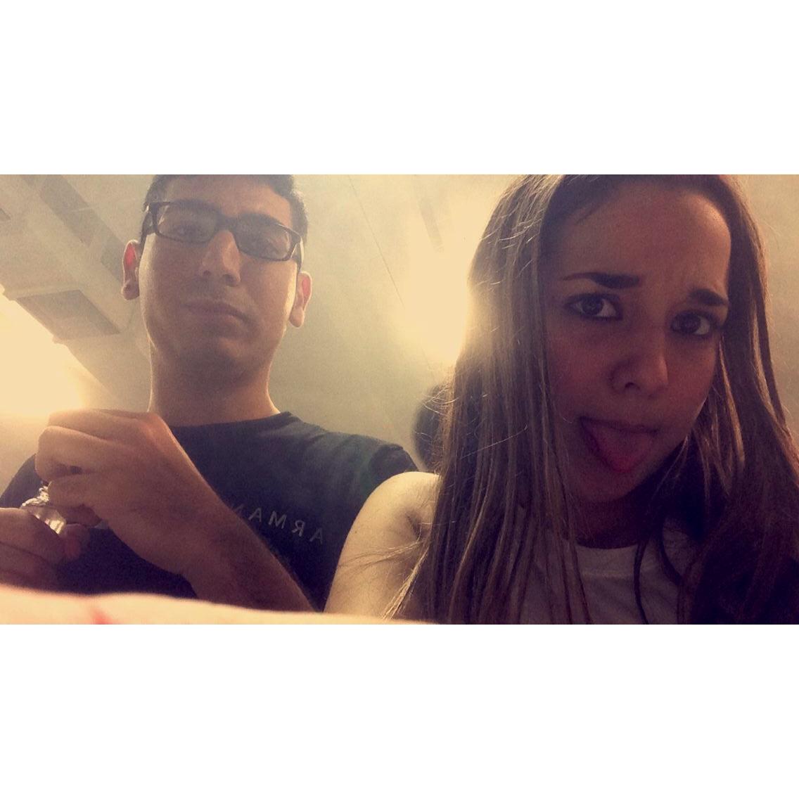 valentinaisaza_'s tweet photo. my fav personnn😝 #hesmellsbad http://t.co/u3ZKSB9iaU