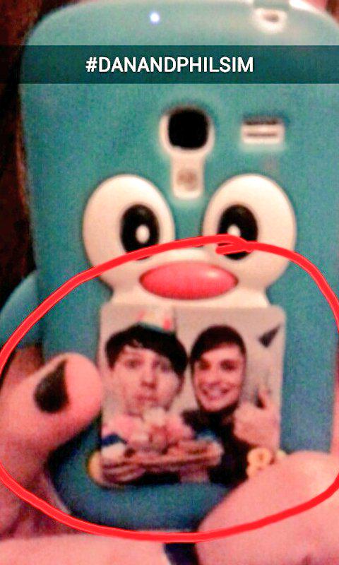 _eve_g's tweet photo. @danisnotonfire @AmazingPhil @EE #DANANDPHILSIM http://t.co/pPw9sSnSeZ