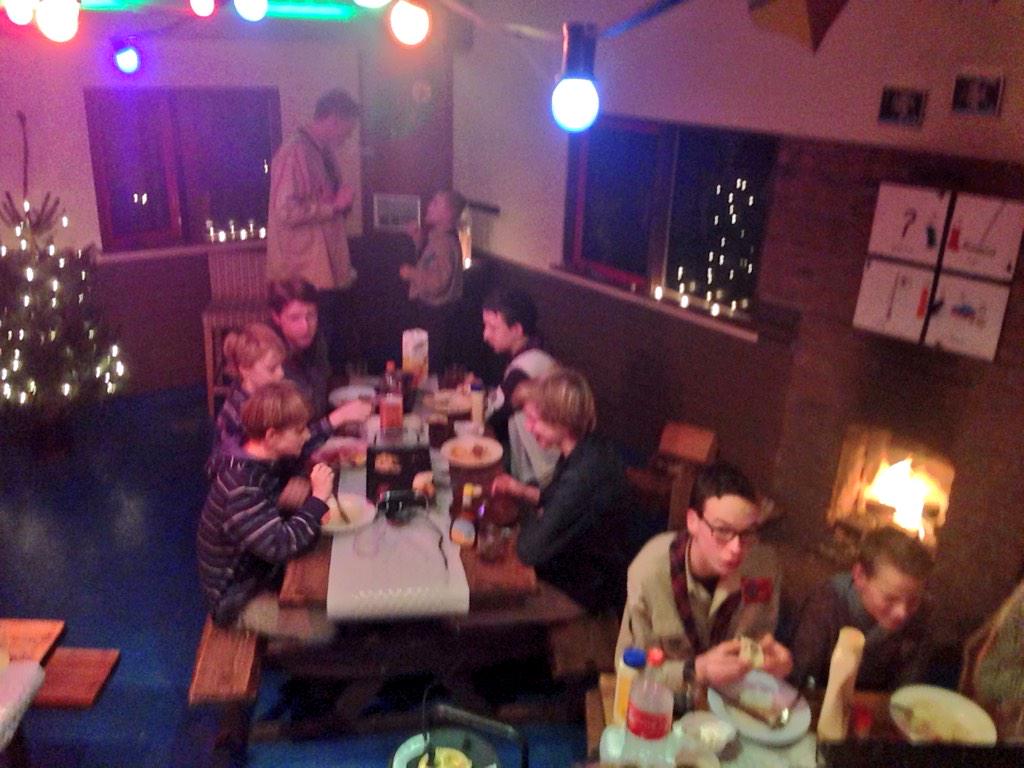 Met z'n alle aan het kerstdiner #gezellig #traditie