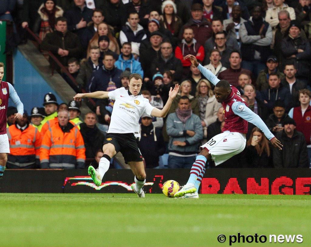 chrisbenteke's tweet photo. We fought hard thanks to the great atmosphere at Villa Park!! Thanks for the support #alltogether #avfc http://t.co/0vIVe3ocJL