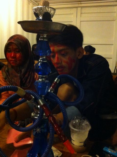 KmpkLS's tweet photo. Cie si abg @angga_ongge dan ka2k @giraswilaradabo pasti kalahan main kartunya http://t.co/ToMgJzAB2T