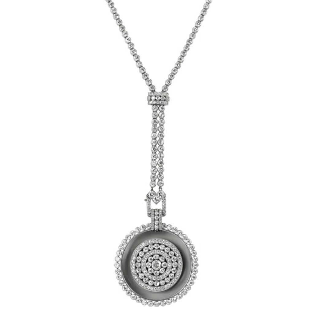 DVS_Vlogs's tweet image. CARTIER Necklace
#CARTIER #ImDVSStyle #DavidVSeiler #ItsDavidVStyle