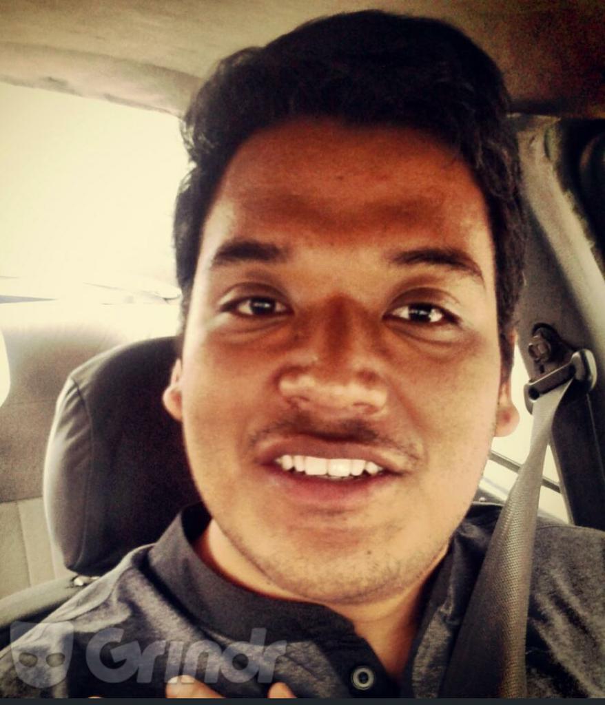 grindrchis's tweet photo. Ogro suelto cuidado ALERTA CHIAPAS #grindr http://t.co/kCqbl9HhyG