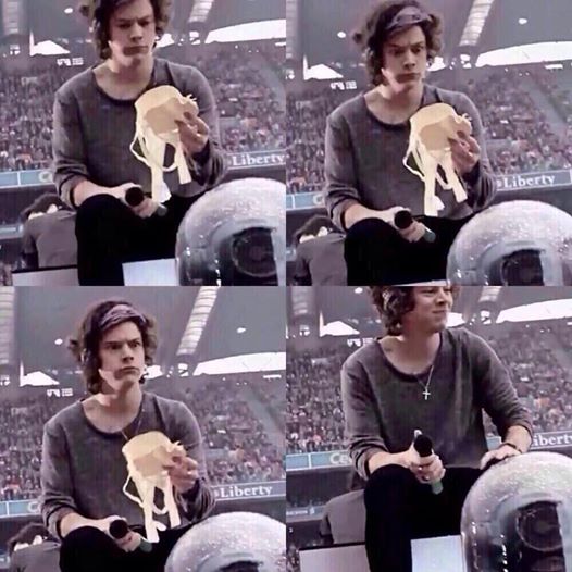 semateksan's tweet photo. -RT this
-Follow me
-Follow everyone who rts
-Follow whoever follows you

#WeAreAllHarry
#WeAreAllHarryFollowParty http://t.co/lWYJPYaoyL