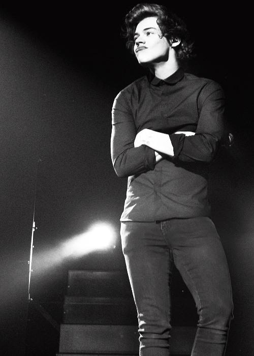 stripmeliam's tweet photo. -RT this tweet
-follow me
-follow everyone who rts
-gain Harrys

#WeAreAllHarry
#WeAreAllHarryFollowParty http://t.co/d13swGWXuu