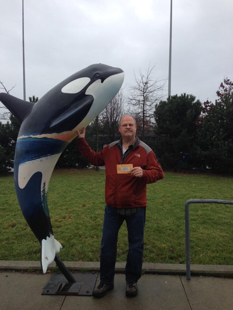 TedTednewhouse's tweet photo. @HiddenCashYVR @BCFerries Thanks that was fun - this is sure to bring a smile this Christmas - Merry Christmas 🎄🎁🎅 http://t.co/fZvbiTsMeQ