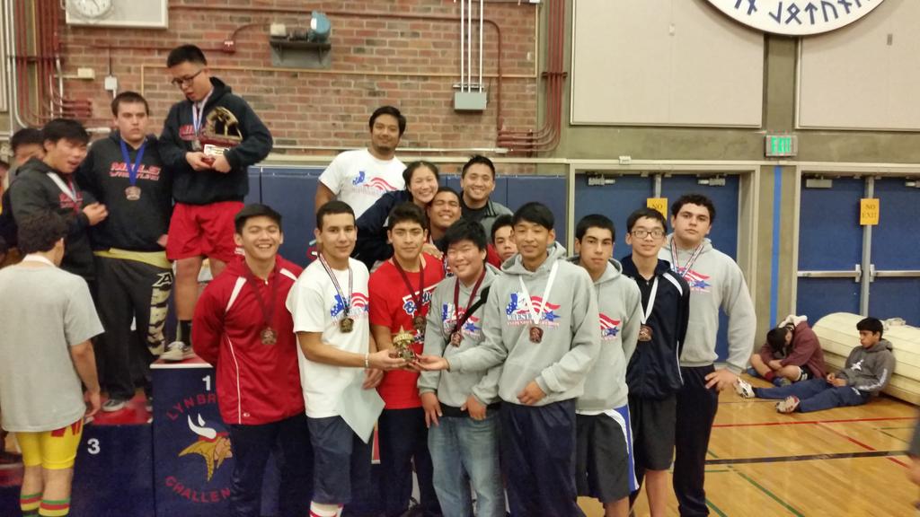 Battling_76ers's tweet photo. A good day today. Took second as a team... #IndeMade #SixerStrong http://t.co/ueCQXbtbTJ