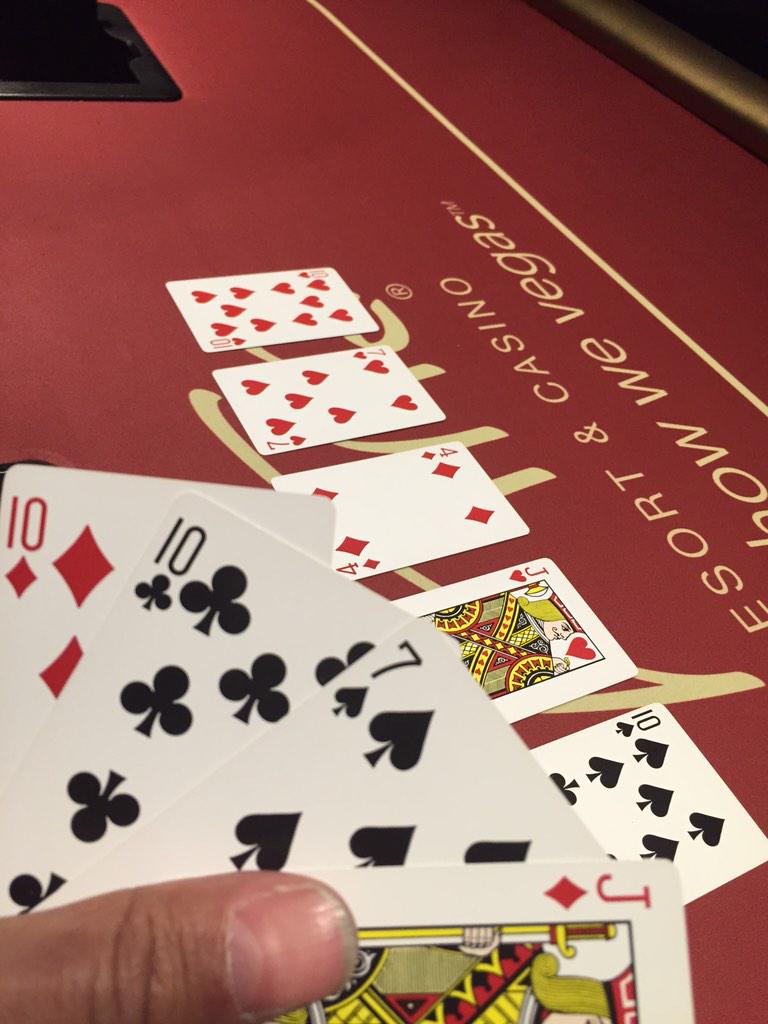 BrokeLivingJRB's tweet photo. Call or fold?
When Russian Alex raised my river bet, my issue got erect... I went limp when he 4-bet me #brokedick http://t.co/KojK6oXlGj