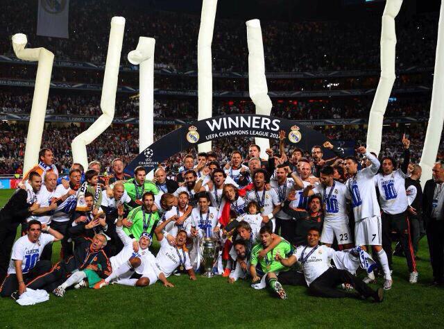 BlancoStats's tweet photo. 2014 will never be forgotten. Full of memories and we can't thank Ancelotti and the team enough! BEST YEAR EVER! http://t.co/gAN0j1InNh