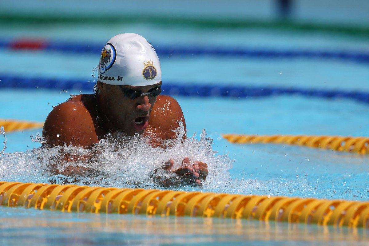 CBDAoficial's tweet photo. #Open2014 #BrasileiroSr2014 @JaumLuiz - @ClubePinheiros Melhor índice técnico, em ambos, com 996 /foto: @satirosodre http://t.co/979gg5BssG