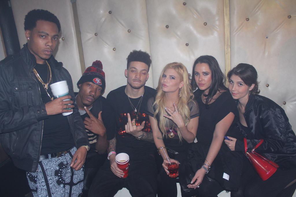 oakcliffboom's tweet photo. @OfficialDJWill & @chanelwestcoast #soundvueproject @soundvueproject http://t.co/OpPM0RuXAU