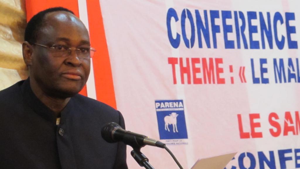 Mali: l’opposant Tiébilé Dramé réclame une table ronde sur la sécurité rfi.my/1CforxX