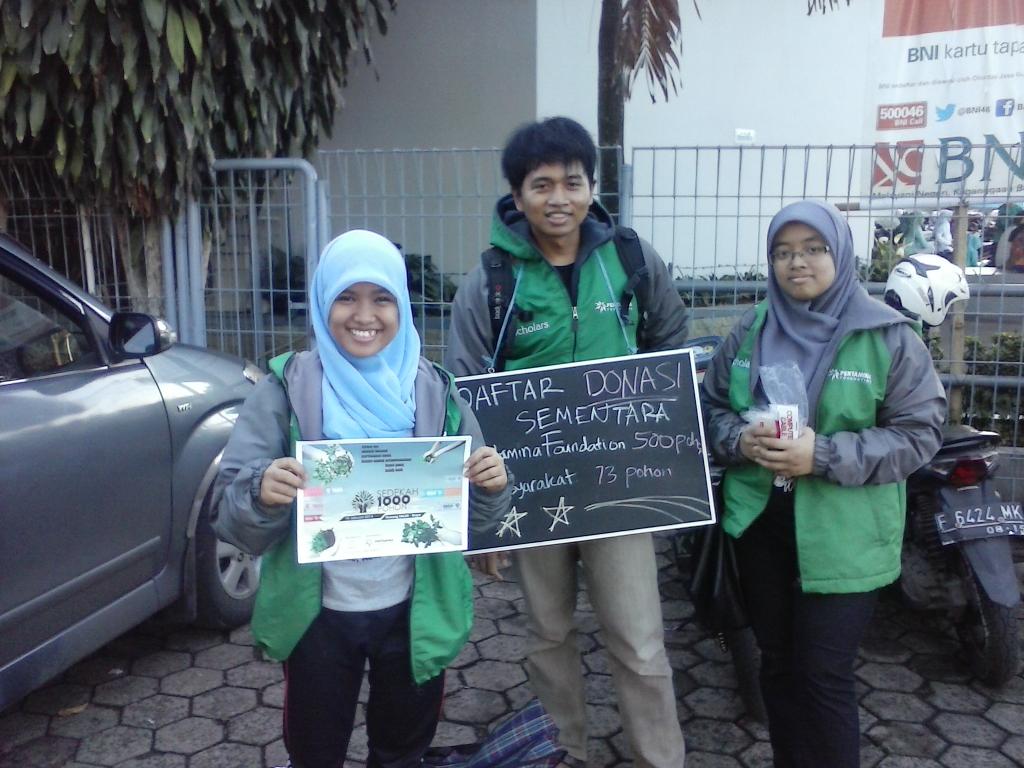 kalau ketemu yang kaya gini samperin ya sob, mau nambah pahala buat bumi ga? :) #Sedekah1000Pohon