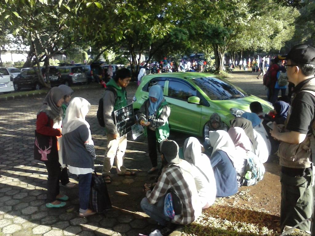 Wih yang mau sedekah ngantri nih sob :) #Sedekah1000Pohon