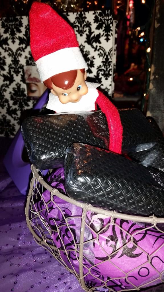 sslashtastic's tweet image. Perfect for any girl #naughty or #nice ❤️