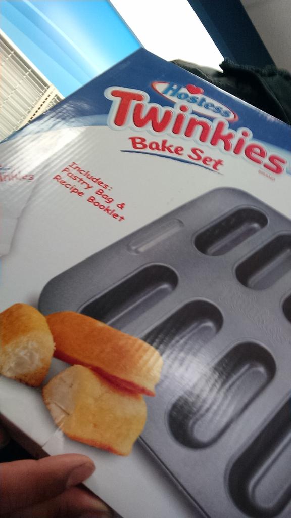 ballinbarr's tweet photo. Finally they share the delicious secret! http://t.co/X6DyAZSPdh
