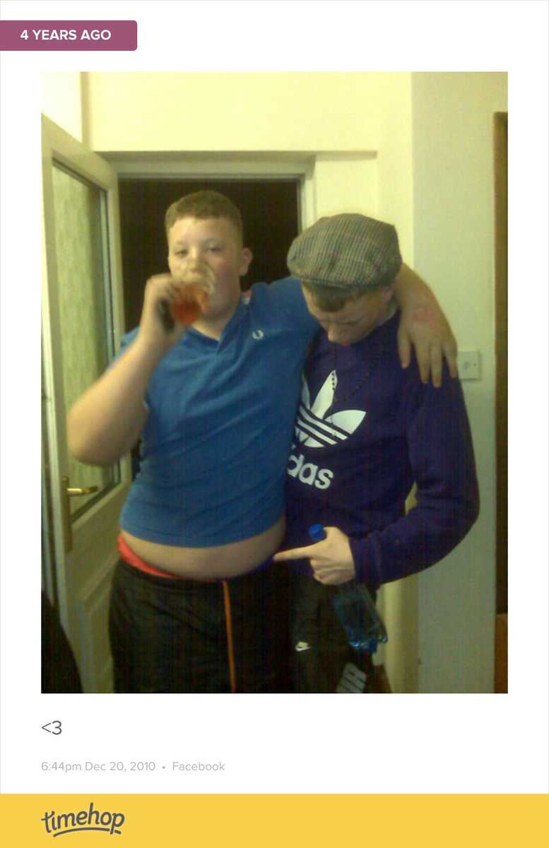 Harry_fap's tweet photo. as if that was 4 year ago haha  http://t.co/KLk2FcItTC http://t.co/1JCbYFigCz