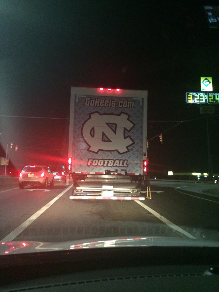 jarrod_clay's tweet image. Well hello @TarHeelFootball! Enjoy your drive through West Virginia. Good luck in your bowl game!