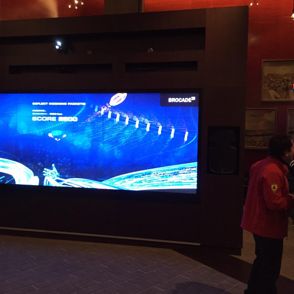 scottshimo's tweet image. #hellobrocade #networkfacts