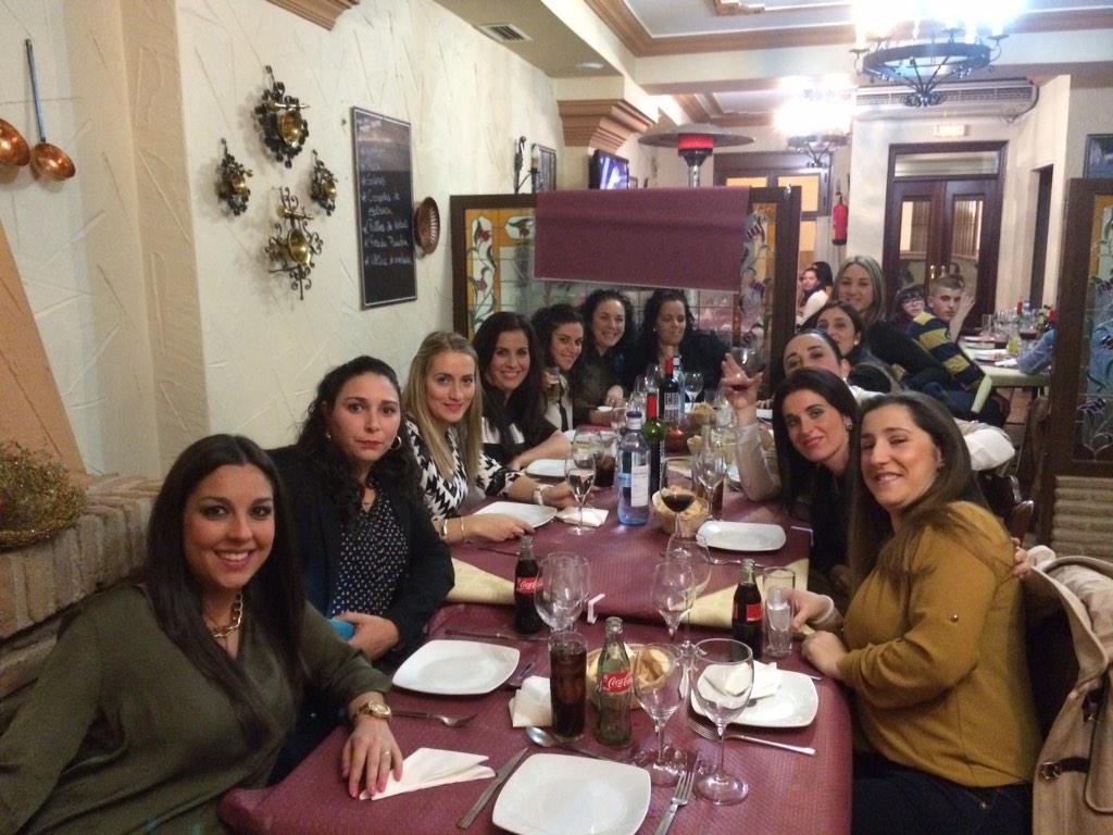 mjps23's tweet photo. De cena http://t.co/1q9pX2ZlnP