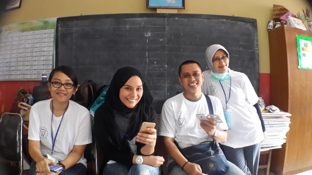 Dokter, dosen dan terutama.... orang tua kita :)) #UNJANIMENGABDI14