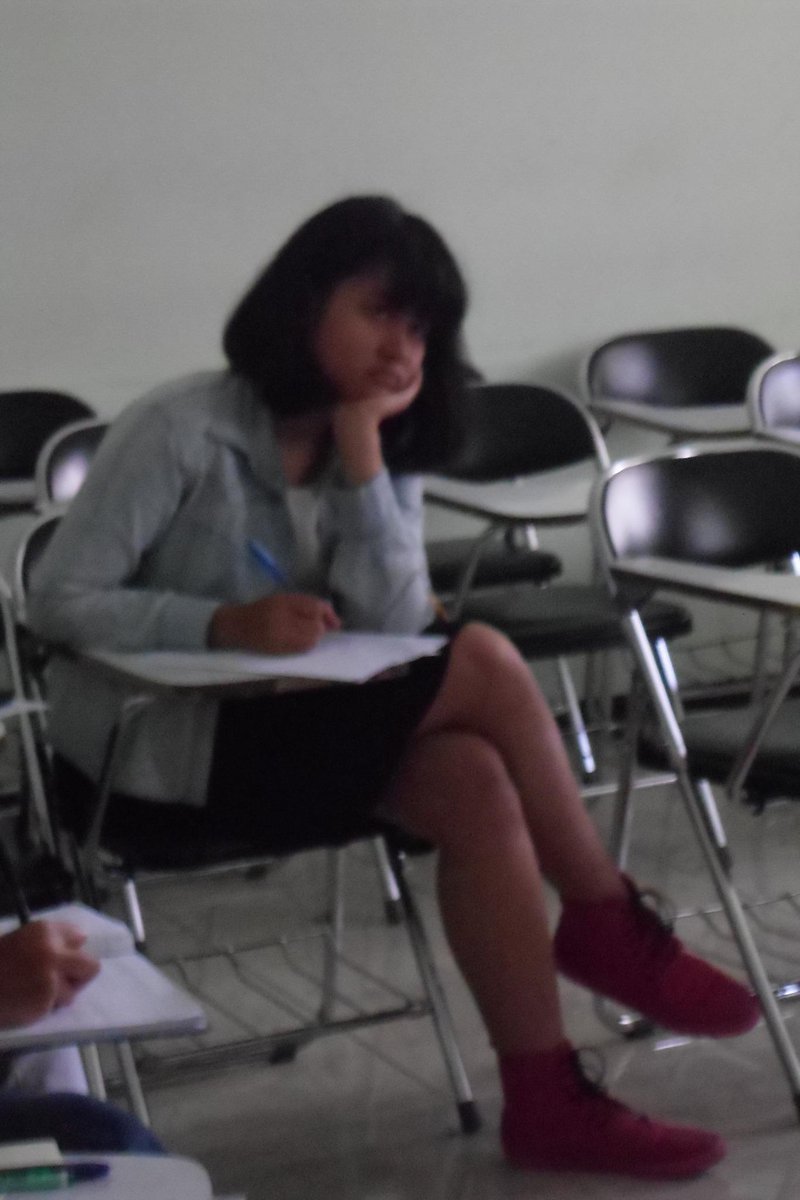 MDU_official's tweet photo. our beautiful adjudicator 0_0 http://t.co/V1LhP09uMY