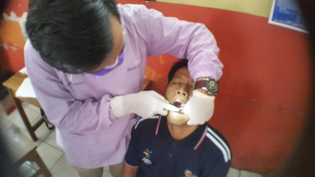 Pak soleh mau di cabut sama akang koass  #UNJANIMENGABDI