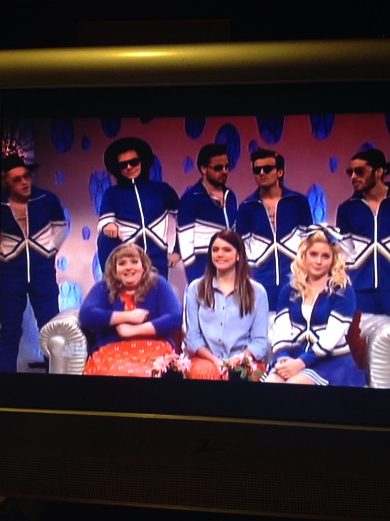 Wheres1D's tweet photo. The boys are in this skit they're cheerleaders 😂 http://t.co/QdcKu2INMA