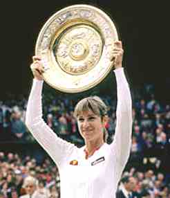 Saw Chris Evert is 60 today. Elegant in Ellesse, happy birthday to the Charlie\s Angel of the centre court... 