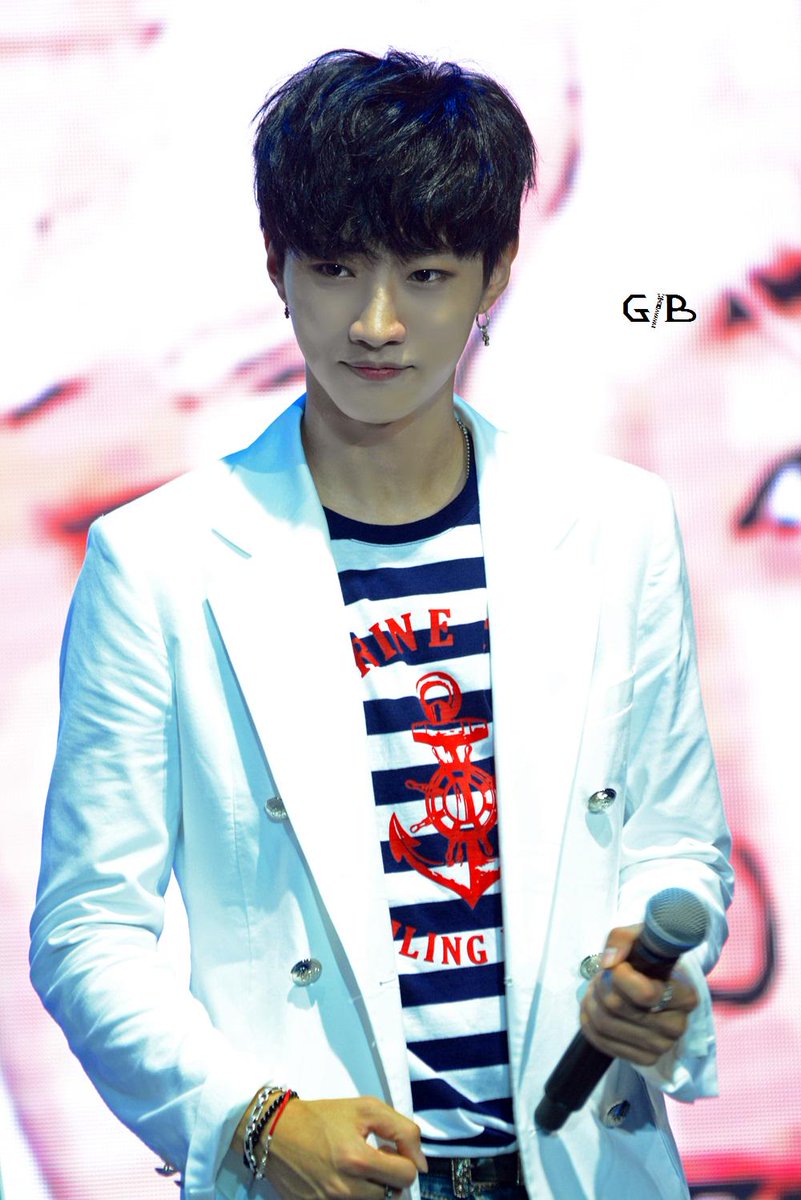 apopo65's tweet photo. 진영
@_jinyoung911118 http://t.co/ZpBVtCcheJ