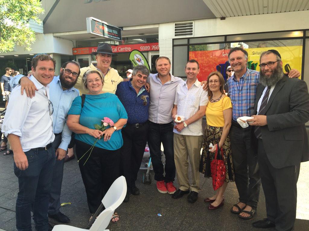 aus_jewishnews's tweet photo. Chanukah celebrations in Sydney's Bondi Junction earlier today @JewishHouse http://t.co/EAj74NiLoN