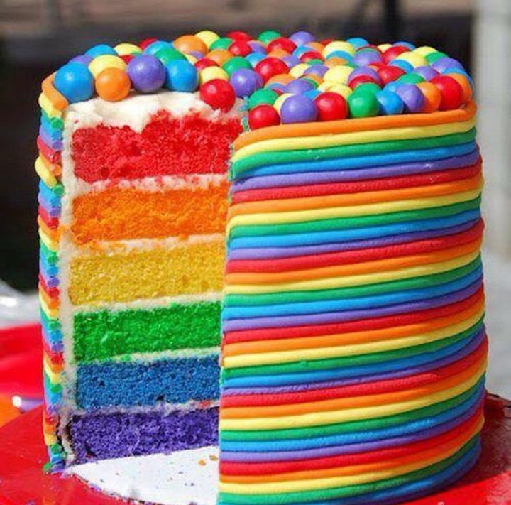 CakeGrid's tweet image. Rainbow Cake ❤