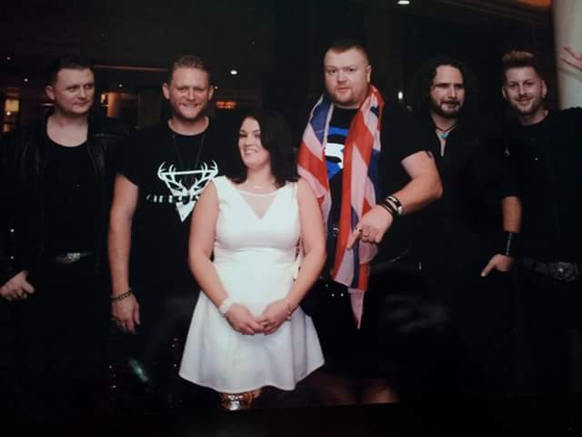 Kiz183's tweet photo. Wish i was still on Qm2 listening to @Tenors_Of_Rock instead ill have to listen to their cd #godgaverockandrolltoya http://t.co/zWirtqqruZ